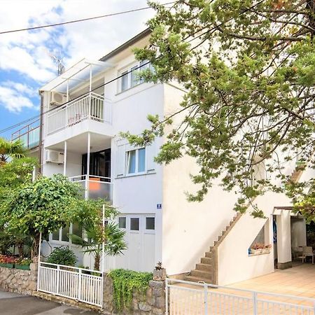 Buena Vista Malinska #1 Apartment ภายนอก รูปภาพ