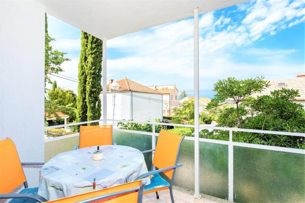 Buena Vista Malinska #1 Apartment ภายนอก รูปภาพ